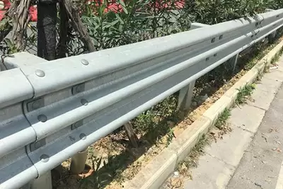 highway guardrail roll forming machine