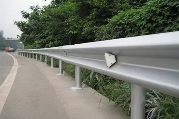 highway guardrail roll forming machine