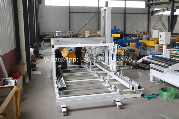 Flip-type light steel keel machine