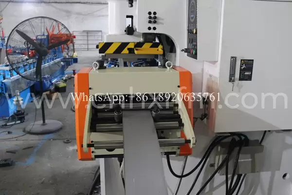 roll forming machine for solar structure