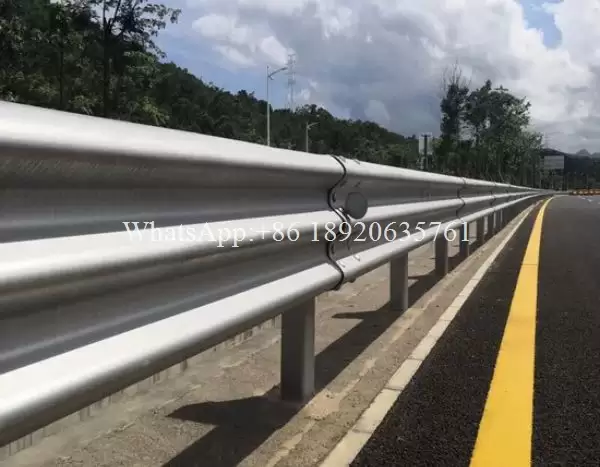 guardrail roll forming machine