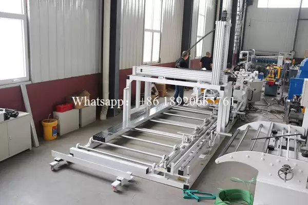 angle roll forming machine