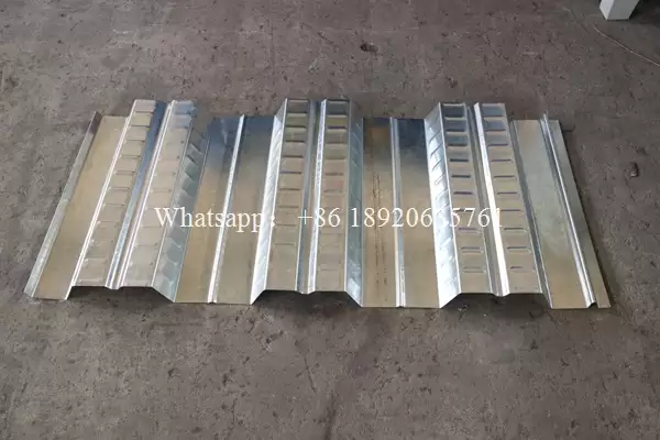 floor decking machine