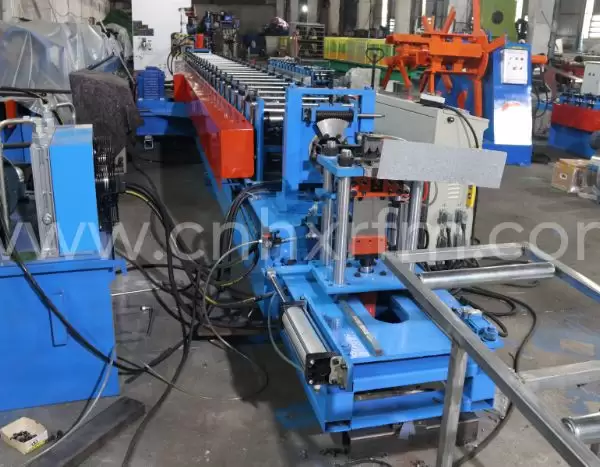 roll forming machine for solar structure