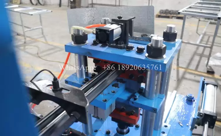 Solar Sturt Roll Forming Machine