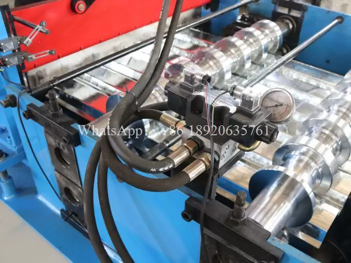 Metal Decking Roll Forming Machine Metal Decking Roll Forming Machine