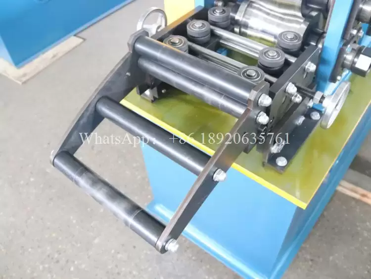 Máquina Perfiladora para Drywall Perfil Omega Máquina Perfiladora para Drywall Perfil Omega