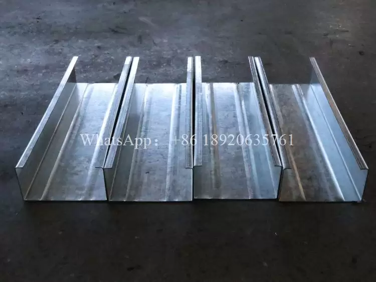 Máquina para Fabricar Perfiles Galvanizados Perfil C Máquina para Fabricar Perfiles Galvanizados Perfil C