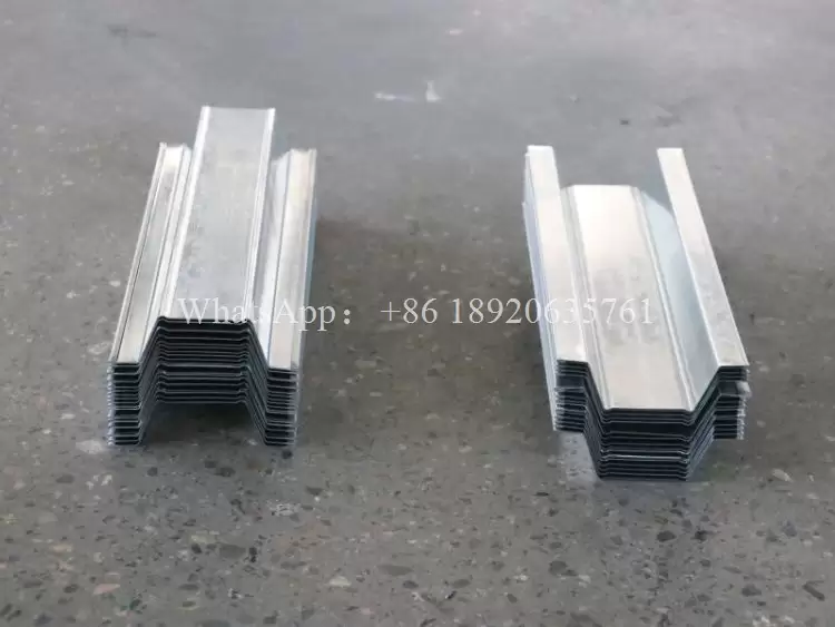 Equipo para Fabricar Montantes Metálicos Perfil Omega Equipo para Fabricar Montantes Metálicos Perfil Omega