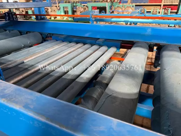 EPS Panel Sandwich Machine Production Line EPS Panel Sandwich Machine Production Line