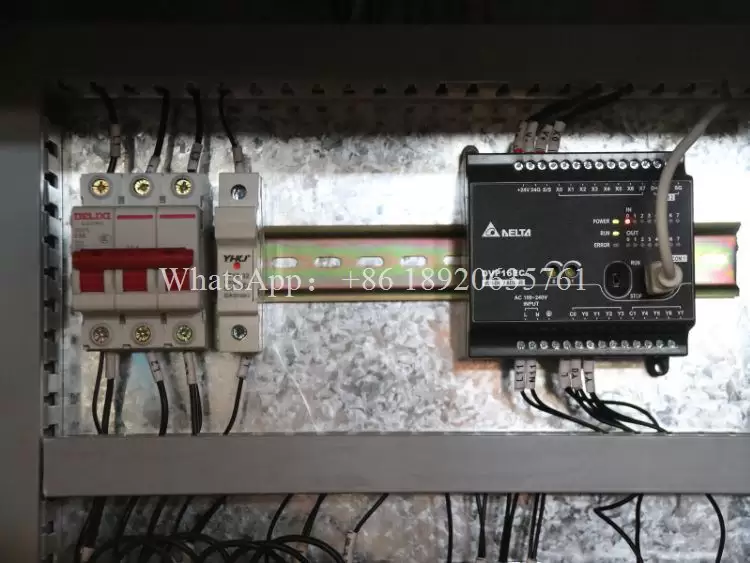 Trapezoidal Metal Roof Roll Forming Machine Line Trapezoidal Metal Roof Roll Forming Machine Line