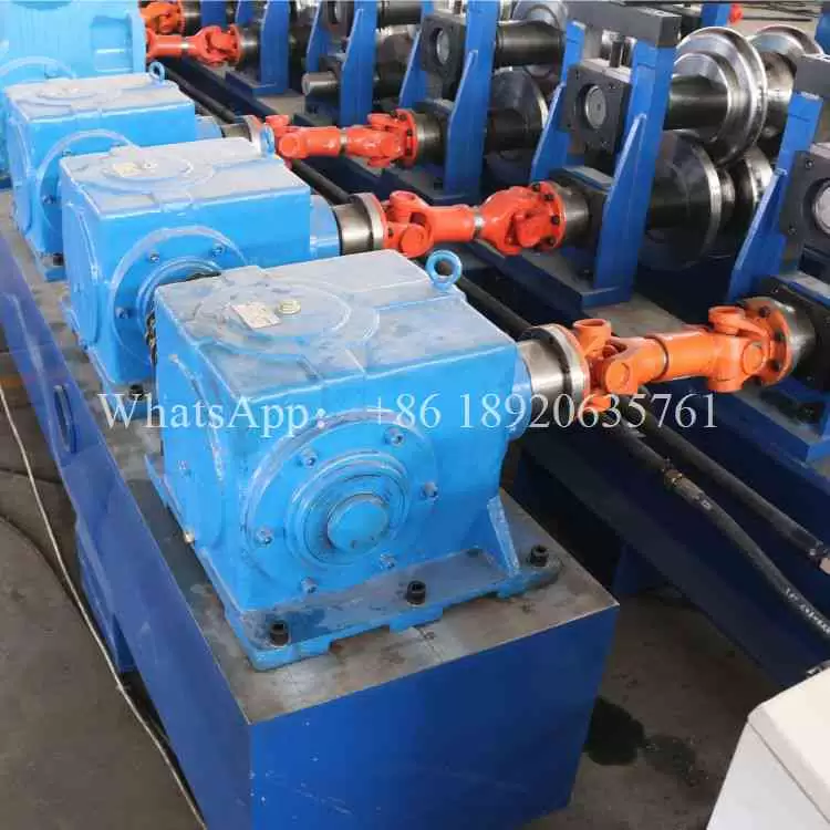 High Speed Three-wave Highway Guardrail Roll Forming Machine