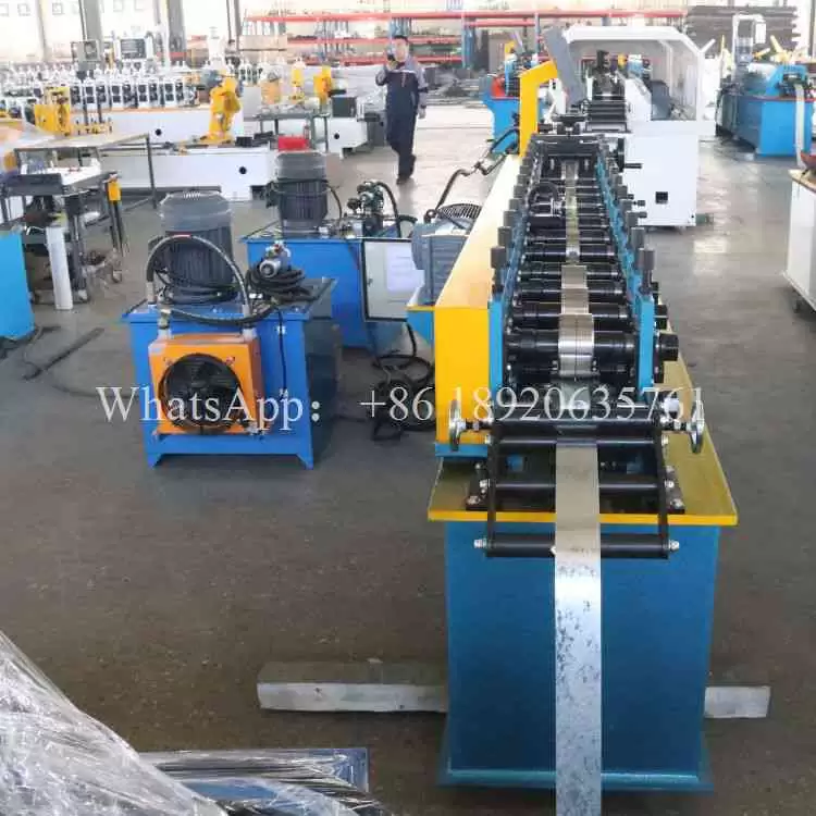 Máquina de Quilla Ligera Perfil C Textura Especial